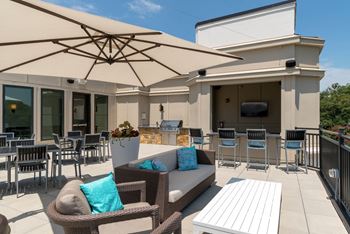 Rooftop lounge